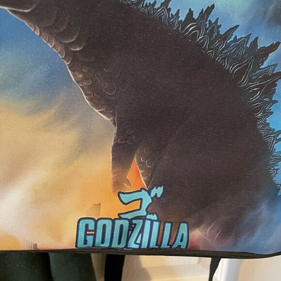 Godzilla Backpack Godzilla Christmas Sweater 2X Godzilla Plush Throw Blanket NEW - Picture 9 of 16